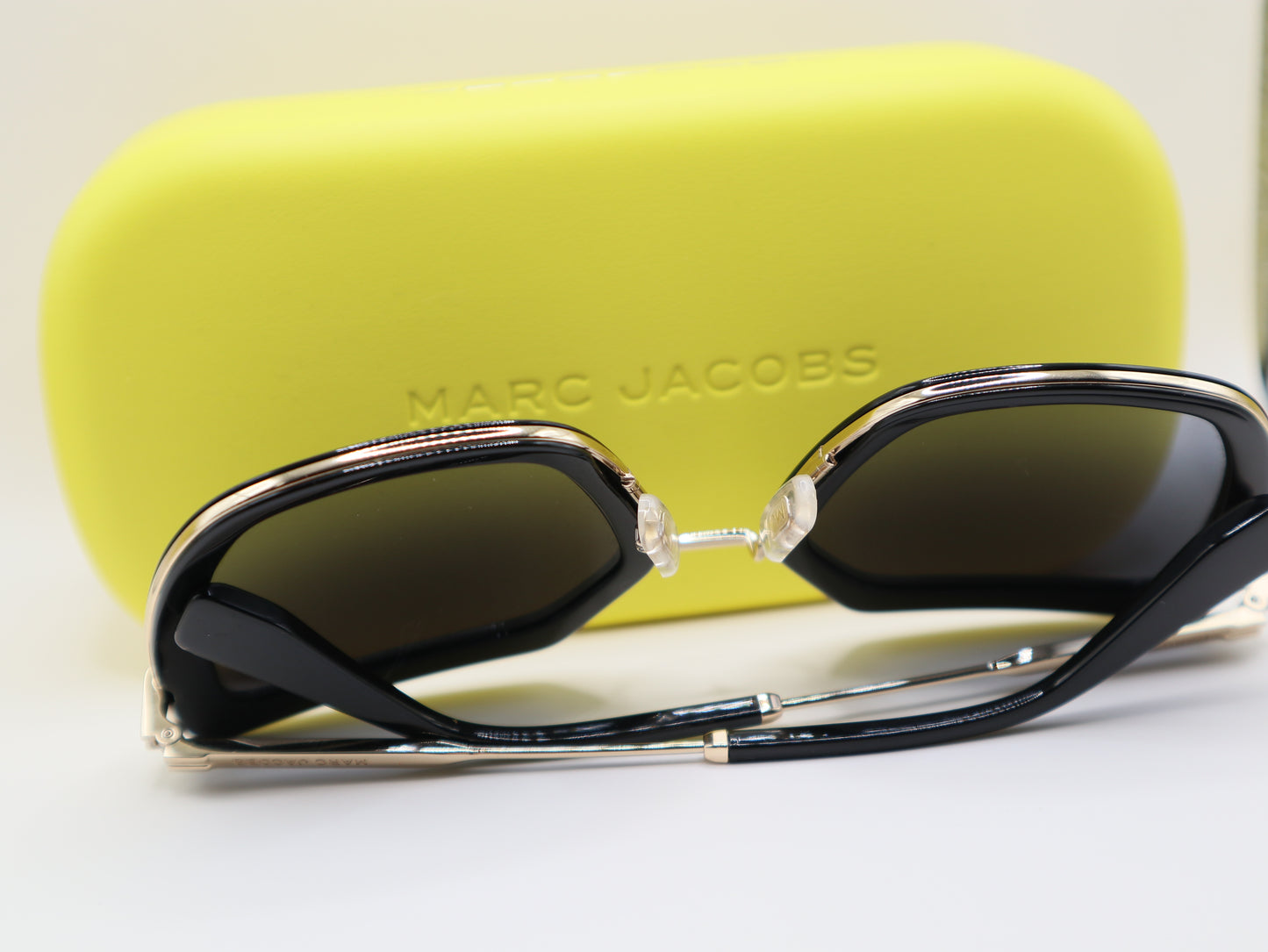 MARC JACOBS Sunglasses